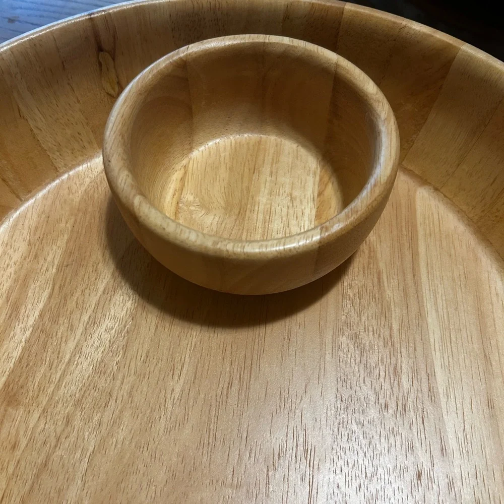 Any Season Crate & Barrel Round Wood Chip & Dip Server w/ceramic bowl
